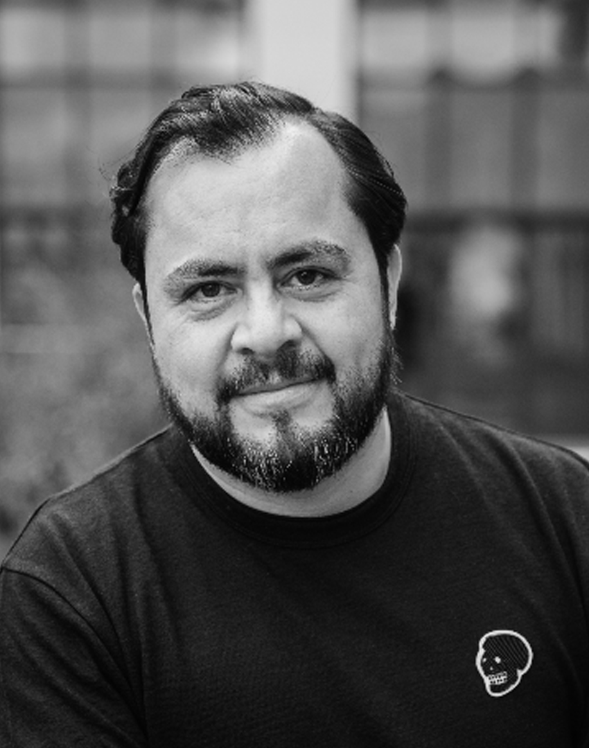 Adrián Bravo
