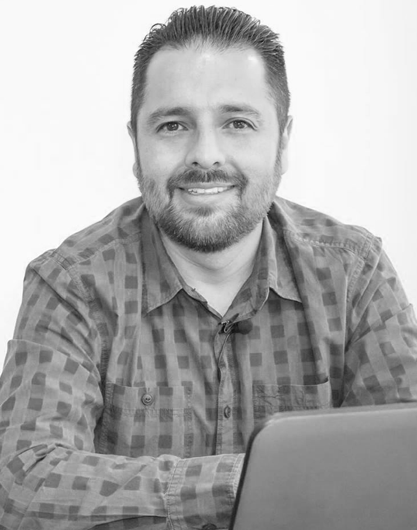 César Vinueza